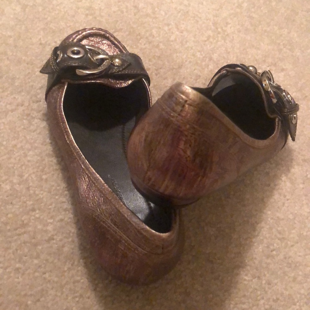 Bcbgeneration Flats - image 2